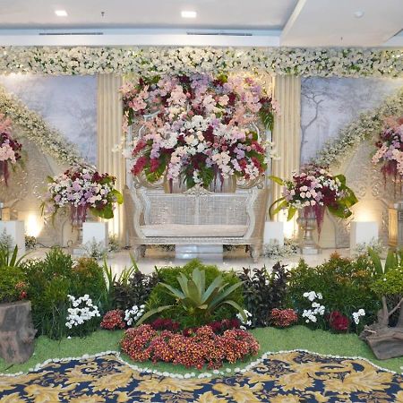 Cavinton Hotel Malioboro Yogyakarta By Tritama Hospitality Exterior foto